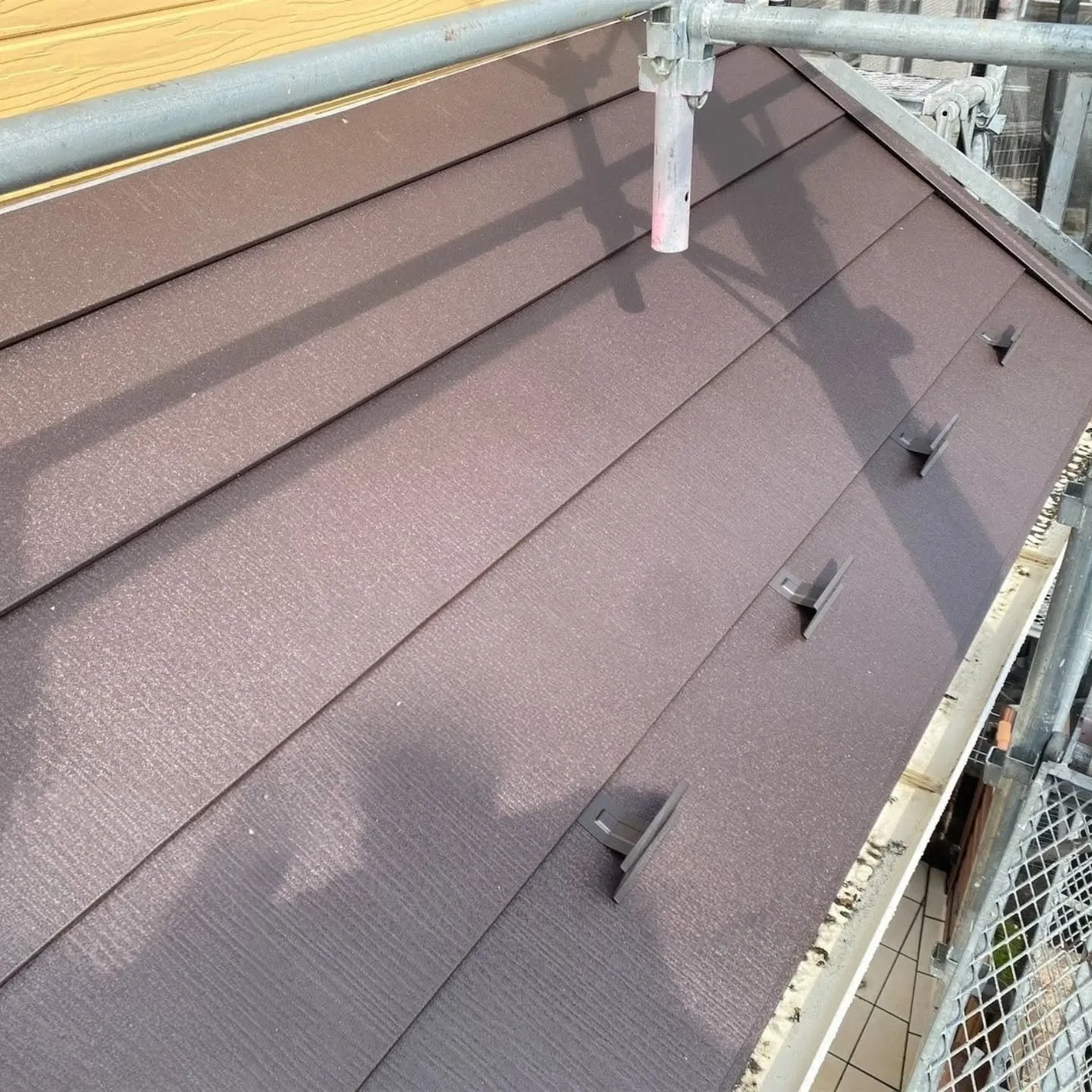 ガルバリウム、カバー工法